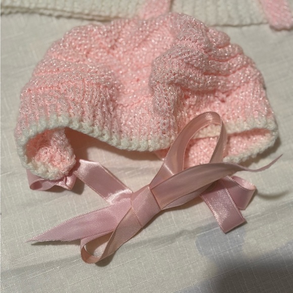 Vintage Pink and White Baby Knit Set - Picture 5 of 15